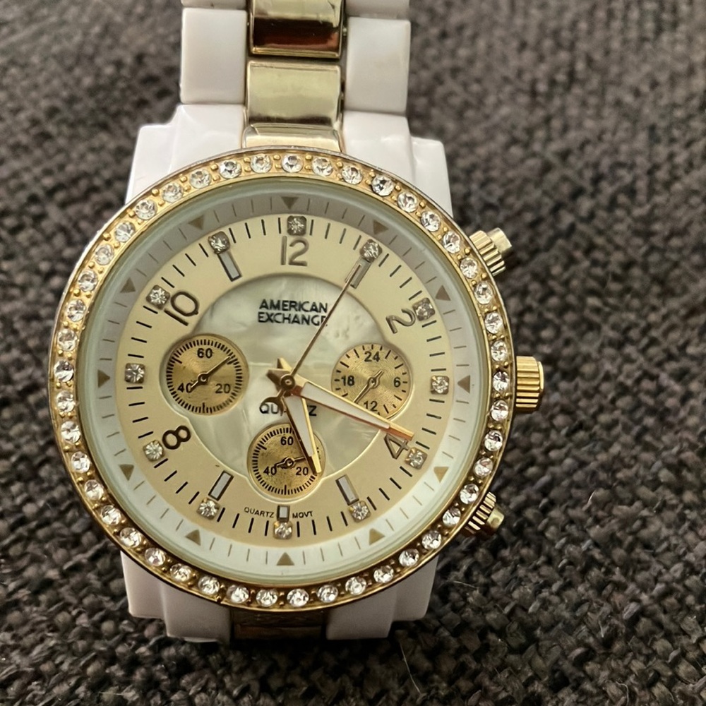 American exchange ladies watch